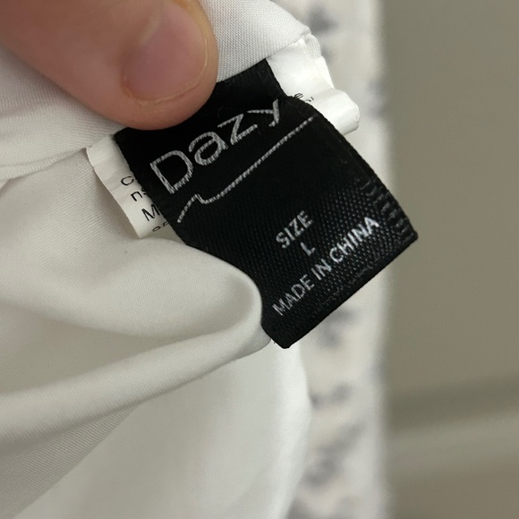 DAZY Ditzy Floral White Dress - Picture 7 of 7